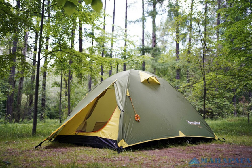 Палатка RockLand Peak 2+, зелёный цвет