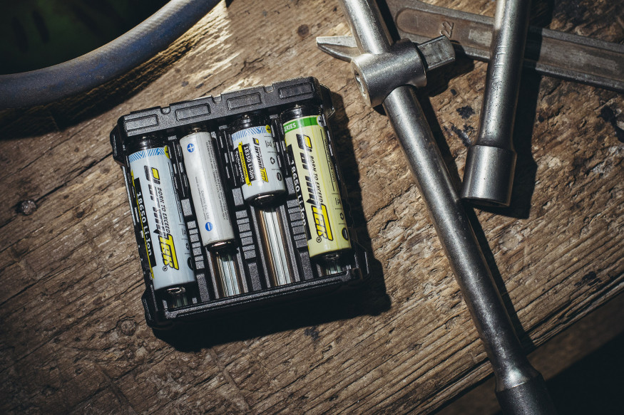 Armytek Handy C4 Pro