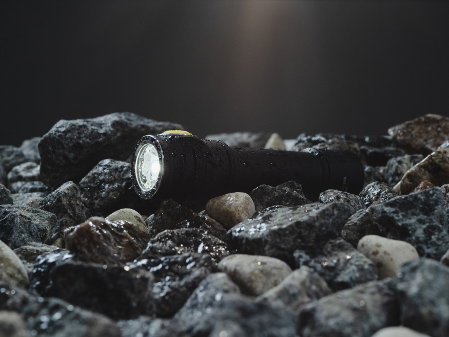 Armytek Prime C2 Magnet USB (теплый свет)